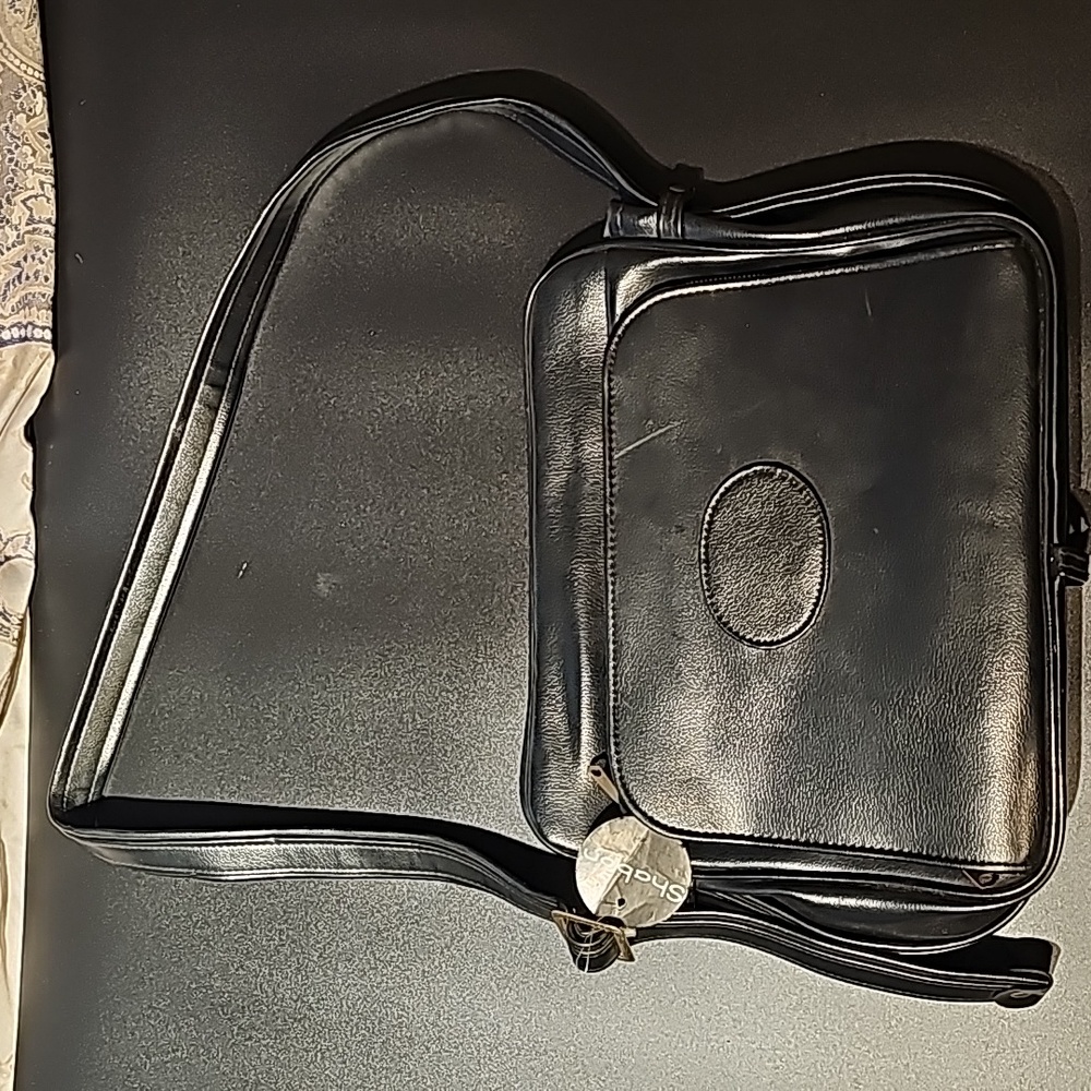 Vintage black shoulder bag NWT
